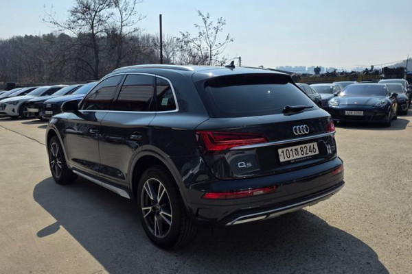 2022 Audi Q5 с пробегом 57 567 км