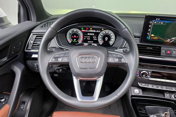 2021 Audi Q5 с пробегом 94 290 км