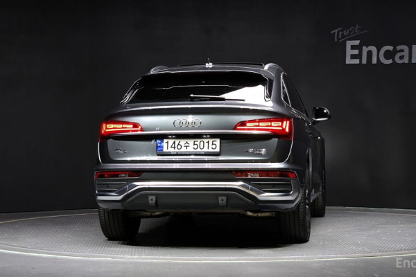 2023 Audi Q5 с пробегом 43 798 км