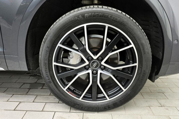 2023 Audi Q5 с пробегом 43 798 км