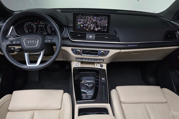 2023 Audi Q5 с пробегом 40 891 км