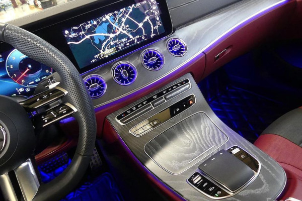 2023 Mercedes-Benz CLS с пробегом 12 000 км