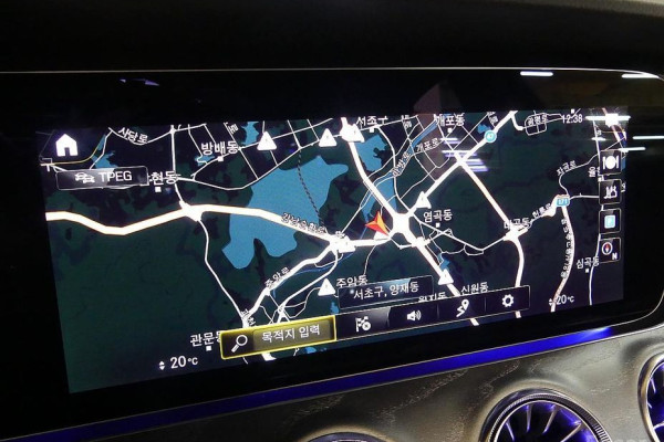 2023 Mercedes-Benz CLS с пробегом 12 000 км