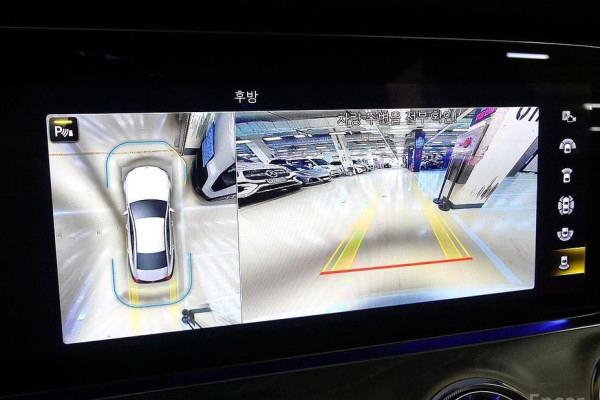 2023 Mercedes-Benz CLS с пробегом 12 000 км