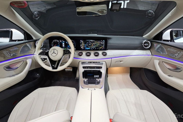 2023 Mercedes-Benz CLS с пробегом 12 343 км