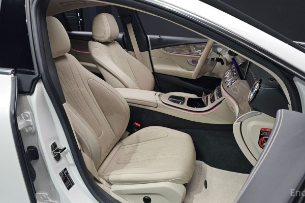 2023 Mercedes-Benz CLS с пробегом 12 343 км