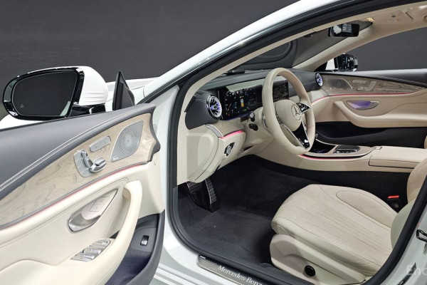 2023 Mercedes-Benz CLS с пробегом 12 343 км