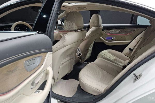 2023 Mercedes-Benz CLS с пробегом 12 343 км