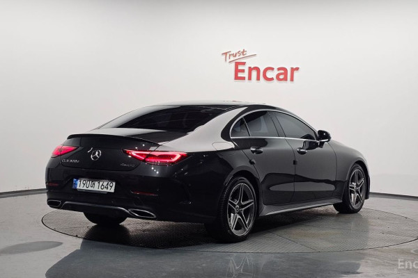 2022 Mercedes-Benz CLS с пробегом 118 574 км