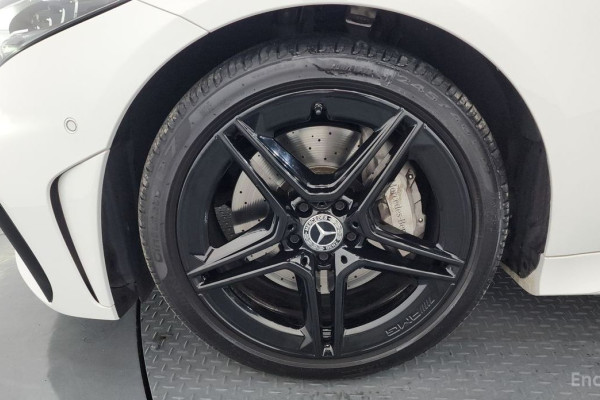 2022 Mercedes-Benz CLS с пробегом 31 139 км