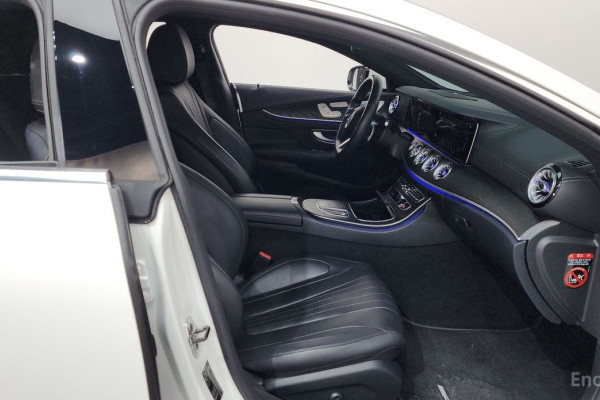 2022 Mercedes-Benz CLS с пробегом 31 139 км