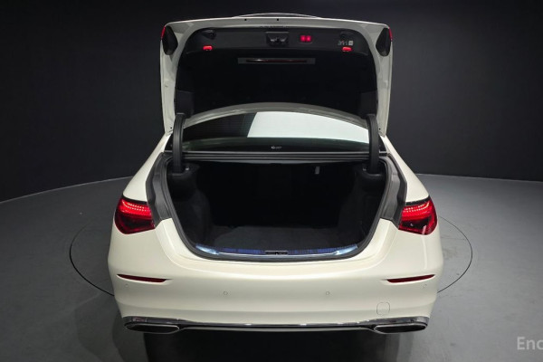 2022 Mercedes-Benz S-Класс с пробегом 11 101 км