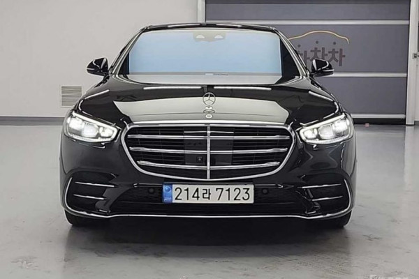 2022 Mercedes-Benz S-Класс с пробегом 89 619 км
