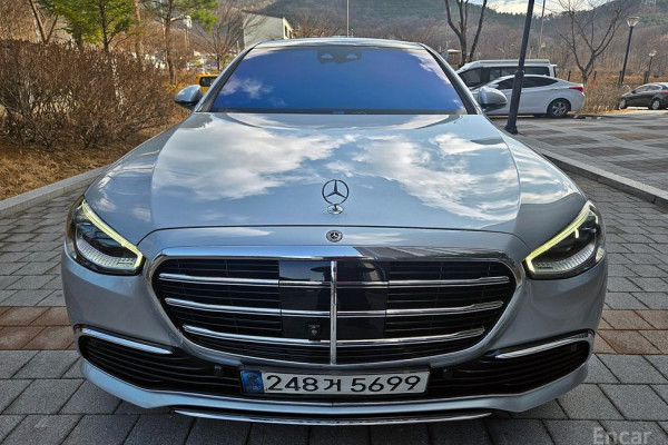 2022 Mercedes-Benz S-Класс с пробегом 74 611 км