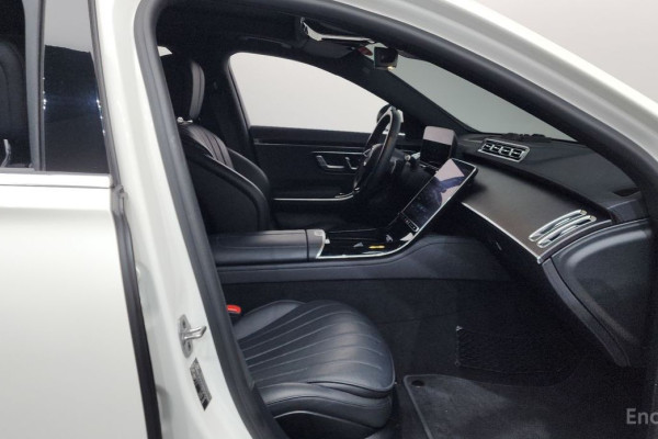 2023 Mercedes-Benz S-Класс с пробегом 35 789 км