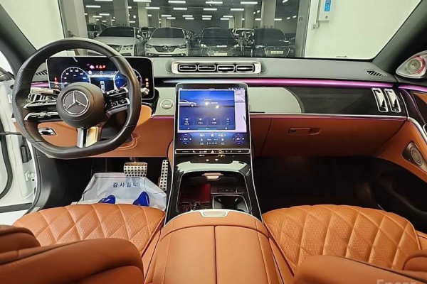 2022 Mercedes-Benz S-Класс с пробегом 19 431 км