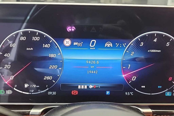 2022 Mercedes-Benz S-Класс с пробегом 19 431 км