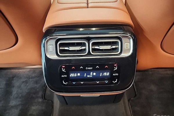 2022 Mercedes-Benz S-Класс с пробегом 19 431 км