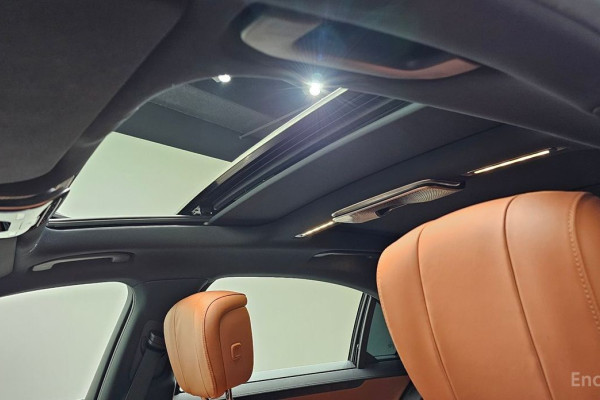 2023 Mercedes-Benz S-Класс с пробегом 49 148 км