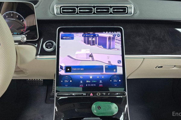 2022 Mercedes-Benz S-Класс с пробегом 35 298 км