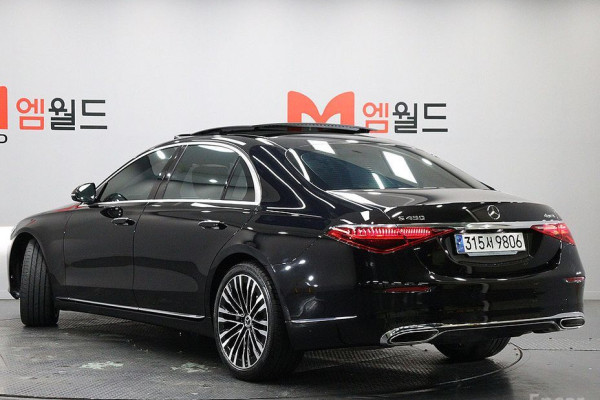 2023 Mercedes-Benz S-Класс с пробегом 14 139 км