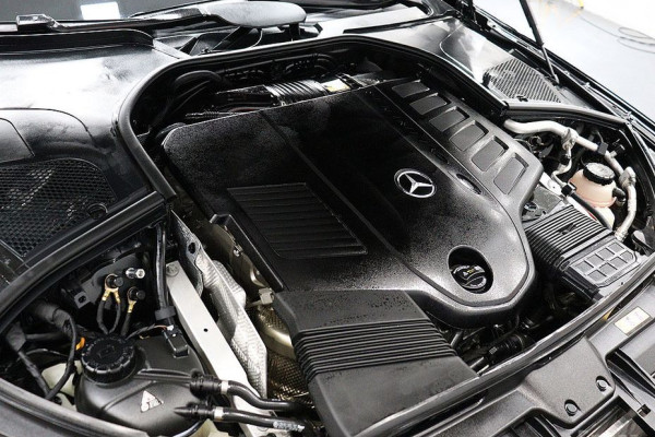 2023 Mercedes-Benz S-Класс с пробегом 14 139 км