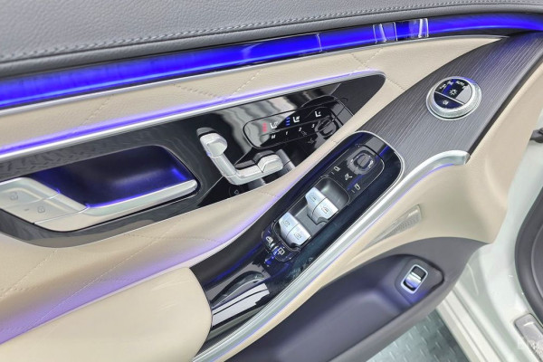 2023 Mercedes-Benz S-Класс с пробегом 50 647 км