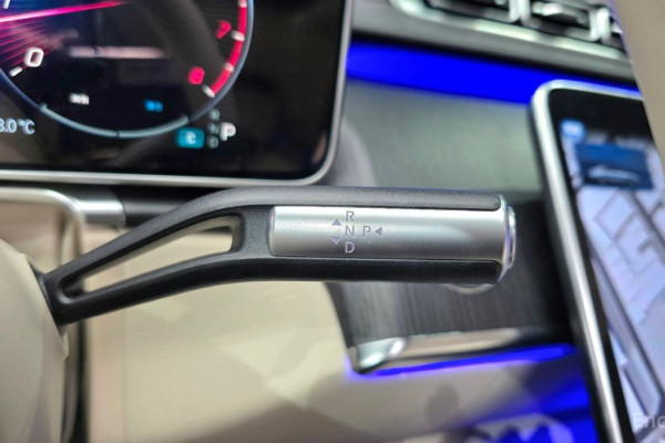 2023 Mercedes-Benz S-Класс с пробегом 50 647 км