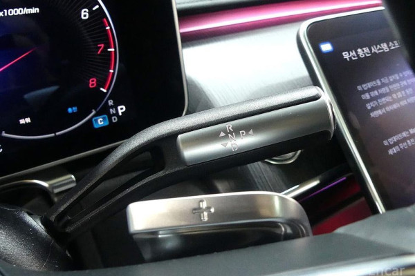 2023 Mercedes-Benz S-Класс с пробегом 93 100 км