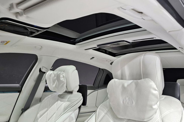 2022 Mercedes-Benz S-Класс с пробегом 18 537 км