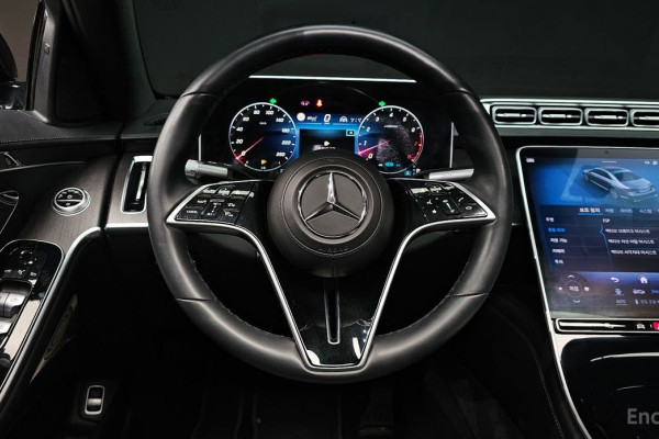 2022 Mercedes-Benz S-Класс с пробегом 21 023 км