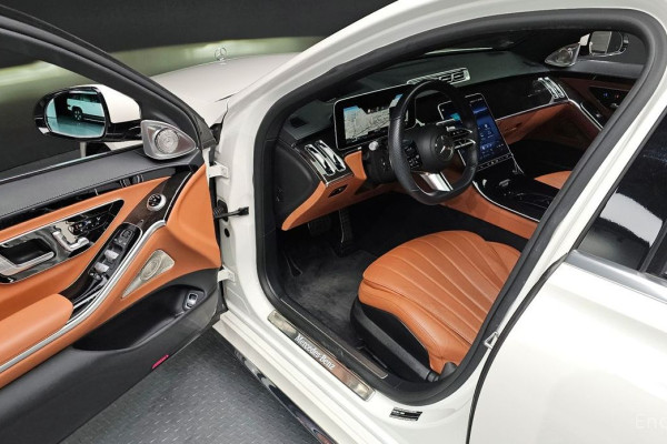 2022 Mercedes-Benz S-Класс с пробегом 56 258 км