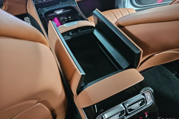 2022 Mercedes-Benz S-Класс с пробегом 47 178 км