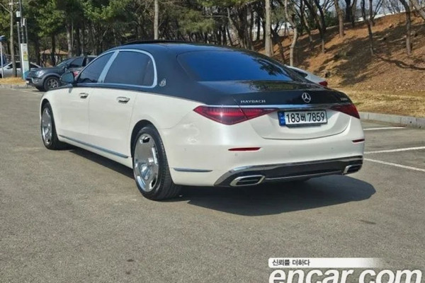 2022 Mercedes-Benz S-Класс с пробегом 72 500 км