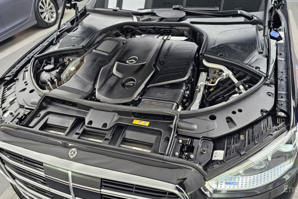 2022 Mercedes-Benz S-Класс с пробегом 35 954 км