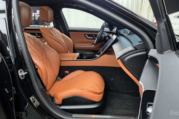 2023 Mercedes-Benz S-Класс с пробегом 111 646 км