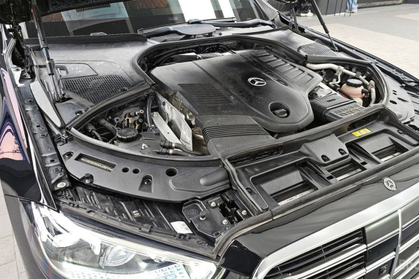 2022 Mercedes-Benz S-Класс с пробегом 87 048 км