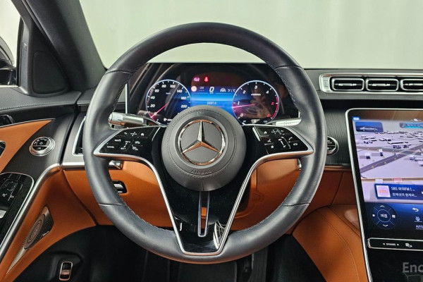 2022 Mercedes-Benz S-Класс с пробегом 35 954 км