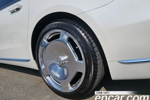 2022 Mercedes-Benz S-Класс с пробегом 72 500 км