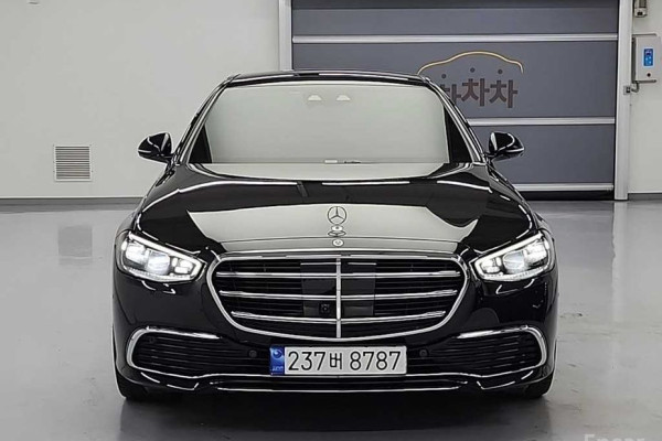 2023 Mercedes-Benz S-Класс с пробегом 96 176 км