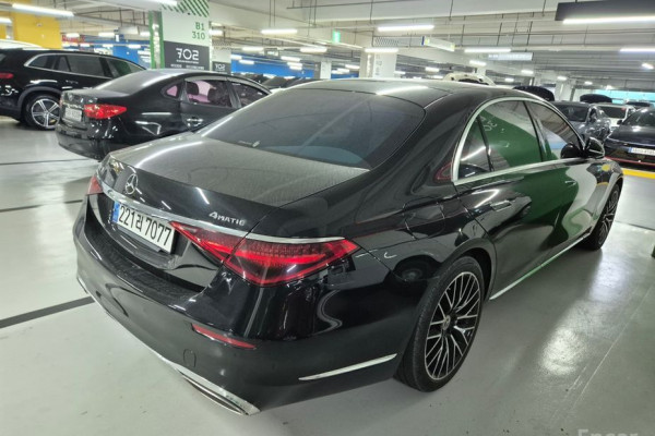 2023 Mercedes-Benz S-Класс с пробегом 52 330 км