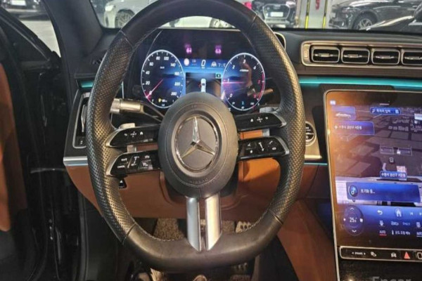 2023 Mercedes-Benz S-Класс с пробегом 104 308 км