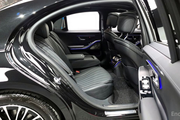 2022 Mercedes-Benz S-Класс с пробегом 19 352 км
