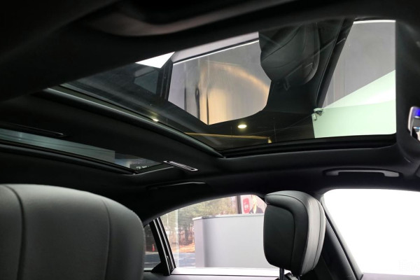 2022 Mercedes-Benz S-Класс с пробегом 19 352 км