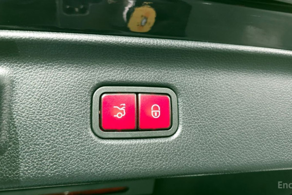 2022 Mercedes-Benz S-Класс с пробегом 19 352 км