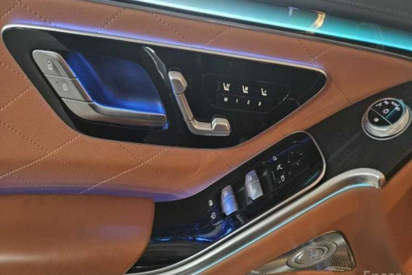 2023 Mercedes-Benz S-Класс с пробегом 104 308 км