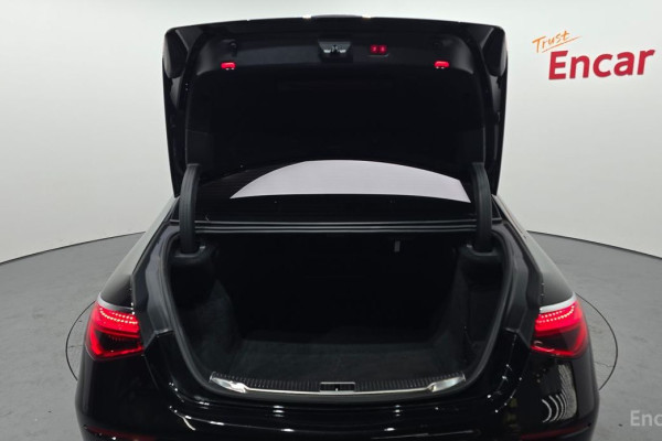 2022 Mercedes-Benz S-Класс с пробегом 76 755 км