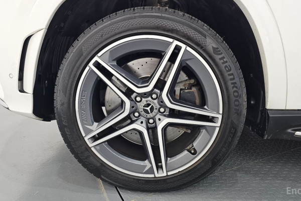 2022 Mercedes-Benz GLS с пробегом 121 880 км