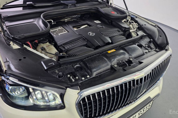 2023 Mercedes-Benz GLS с пробегом 32 849 км