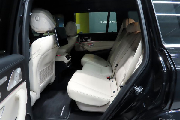 2023 Mercedes-Benz GLS с пробегом 31 365 км